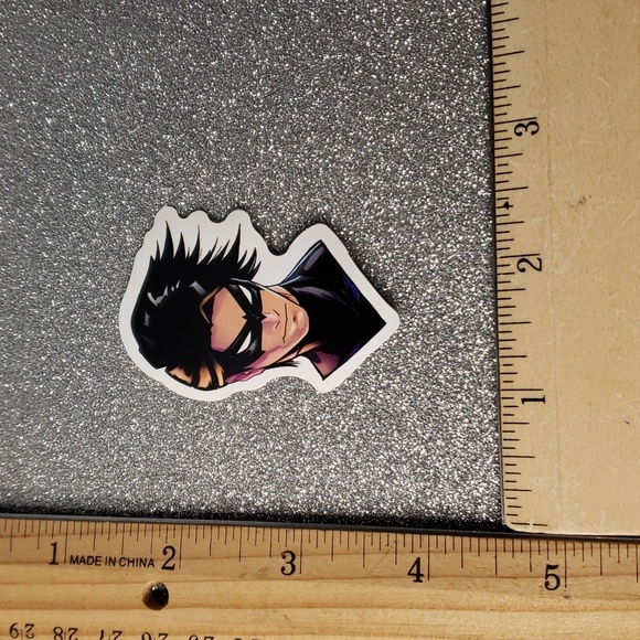 10/$10 DC COMICS Waterproof Sticker - Picture 2 of 7